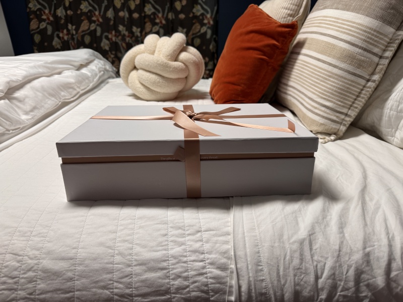 Saatva Organic Sateen Sheet Set