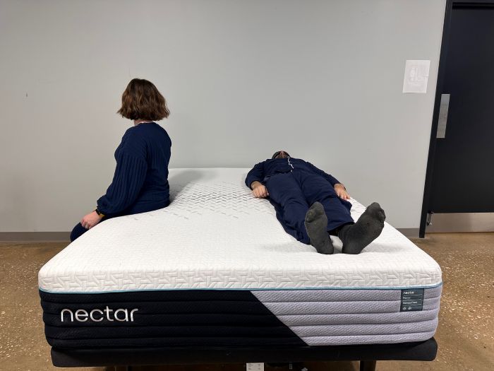 Nectar Premier Couples MotionIsolation2