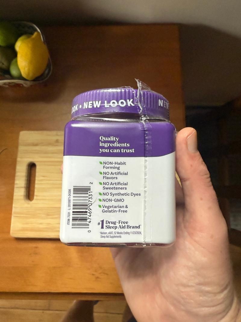 Looking at the other side label on a tub of Natrol Melatonin Gummies
